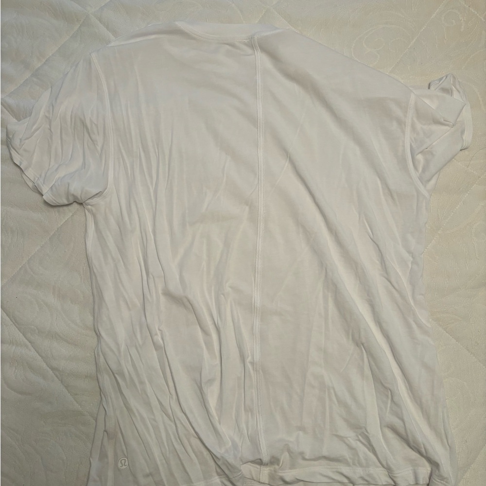 LULULEMON basic tee
